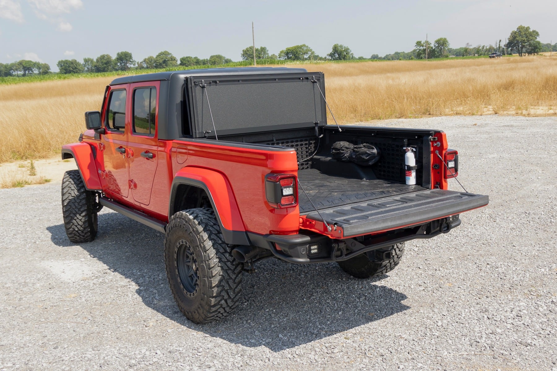 tonneau cover jeep gladiator 20 26 delaware