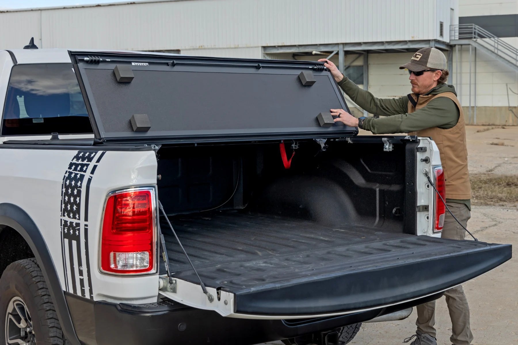 bed cover ram 1500 2500 delaware