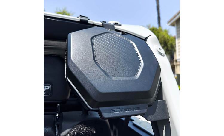 br 2b65u car enclosure near me