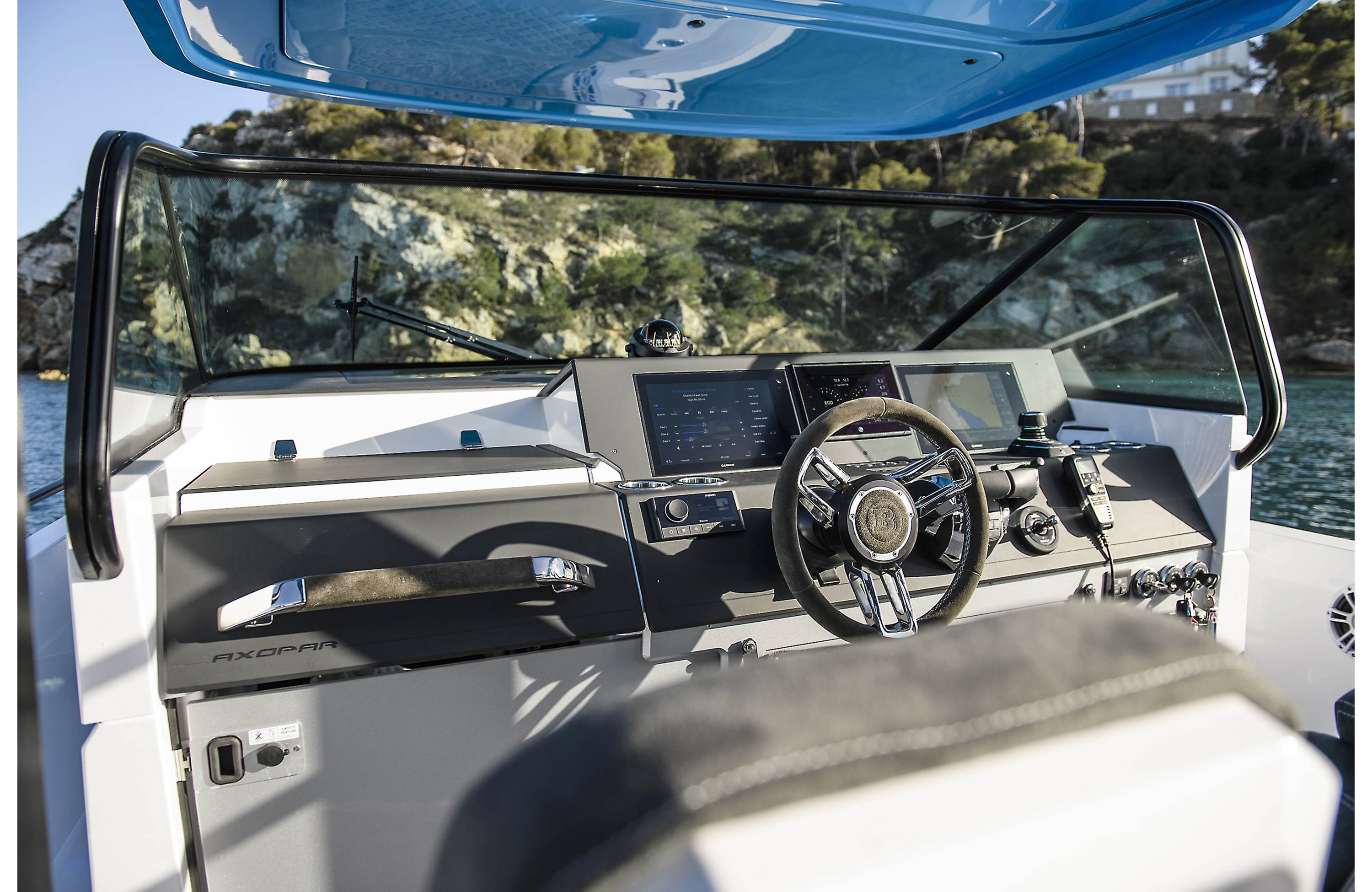 fusion apollo ms-ra670 best marine receiver near me