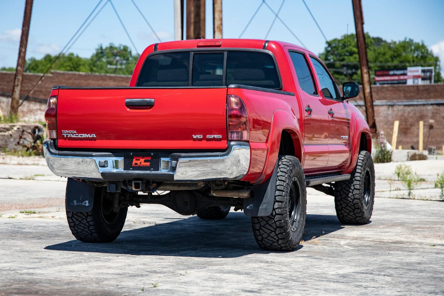 Rough Country 74231RED 3.5" Lift Kit for Toyota Tacoma (2005–2023)