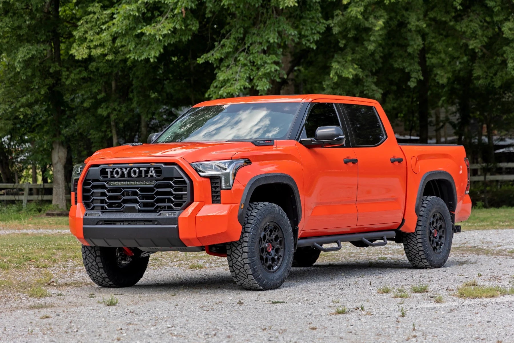 lift kit trd pro toyota tundra 22 26