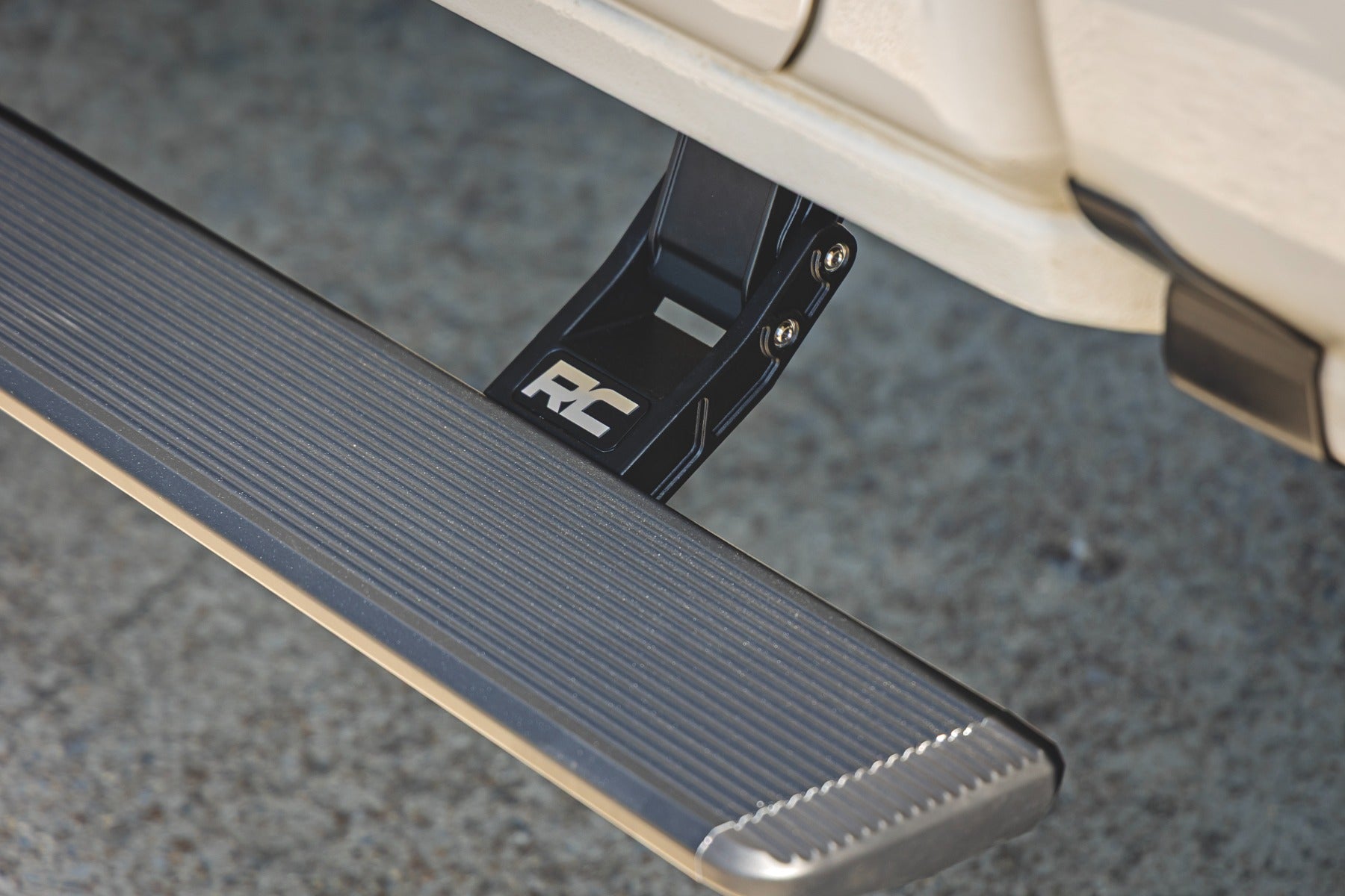 power running board gmc 1500 2500hd delaware