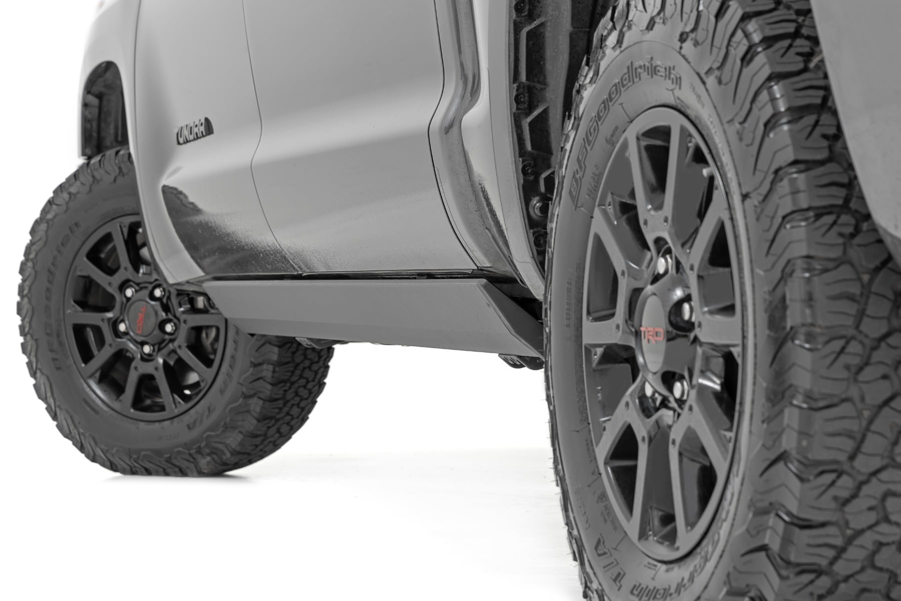 power running board tundra 07 21 near me