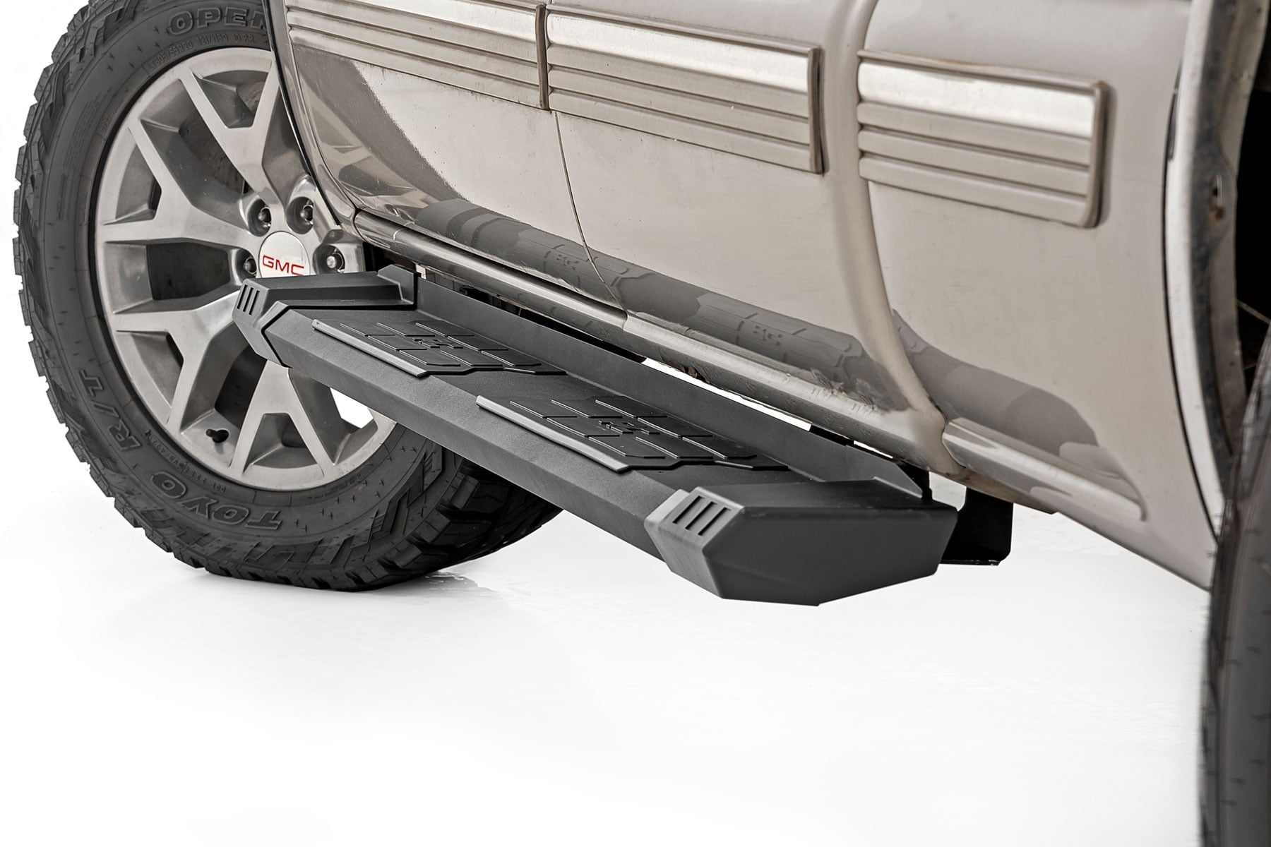 running board chevy gmc 99 06 near me