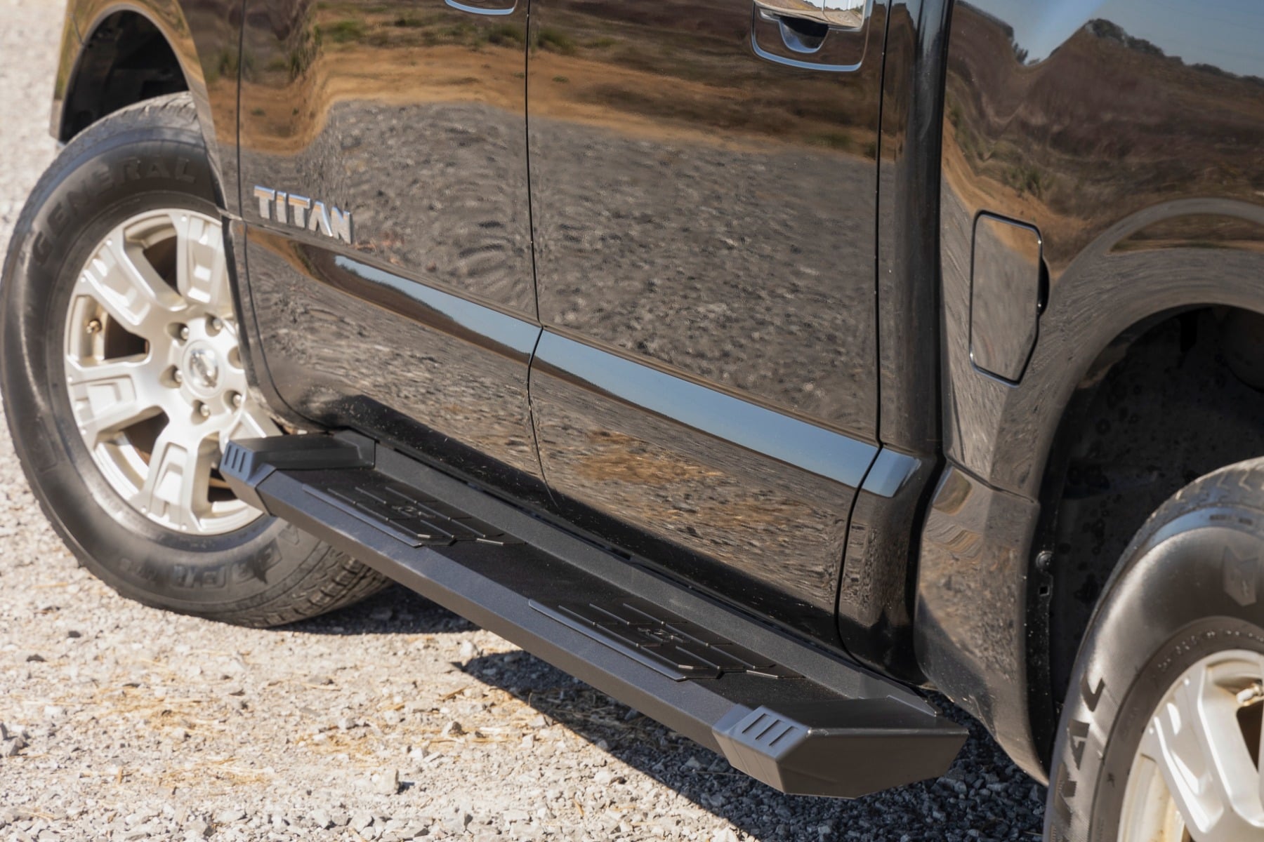 running board nissan 04 24 bear de