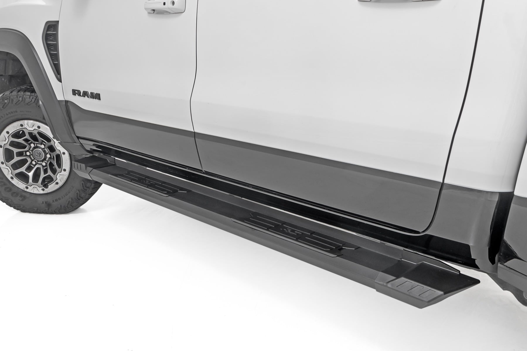 running board ram 1500 19 26 near me