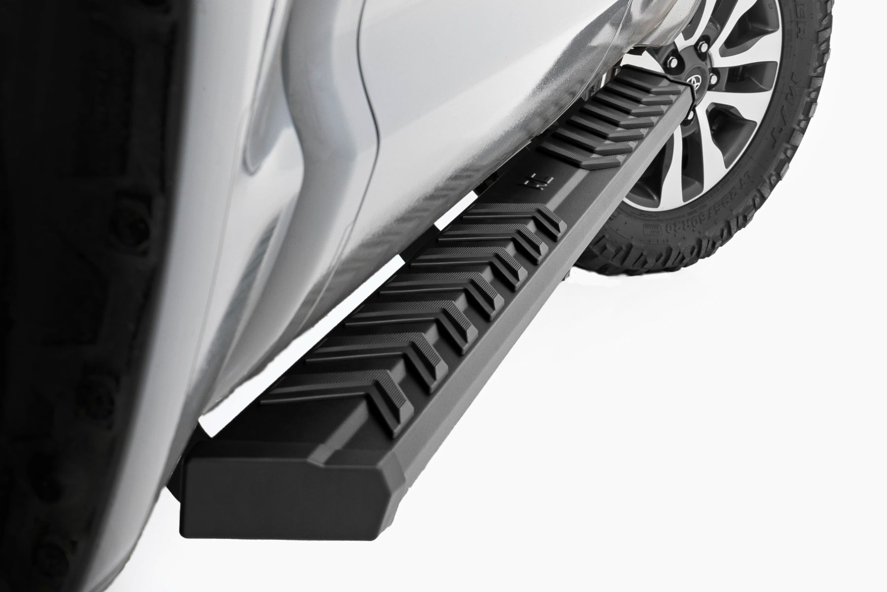 running board toyota tundra 07 21