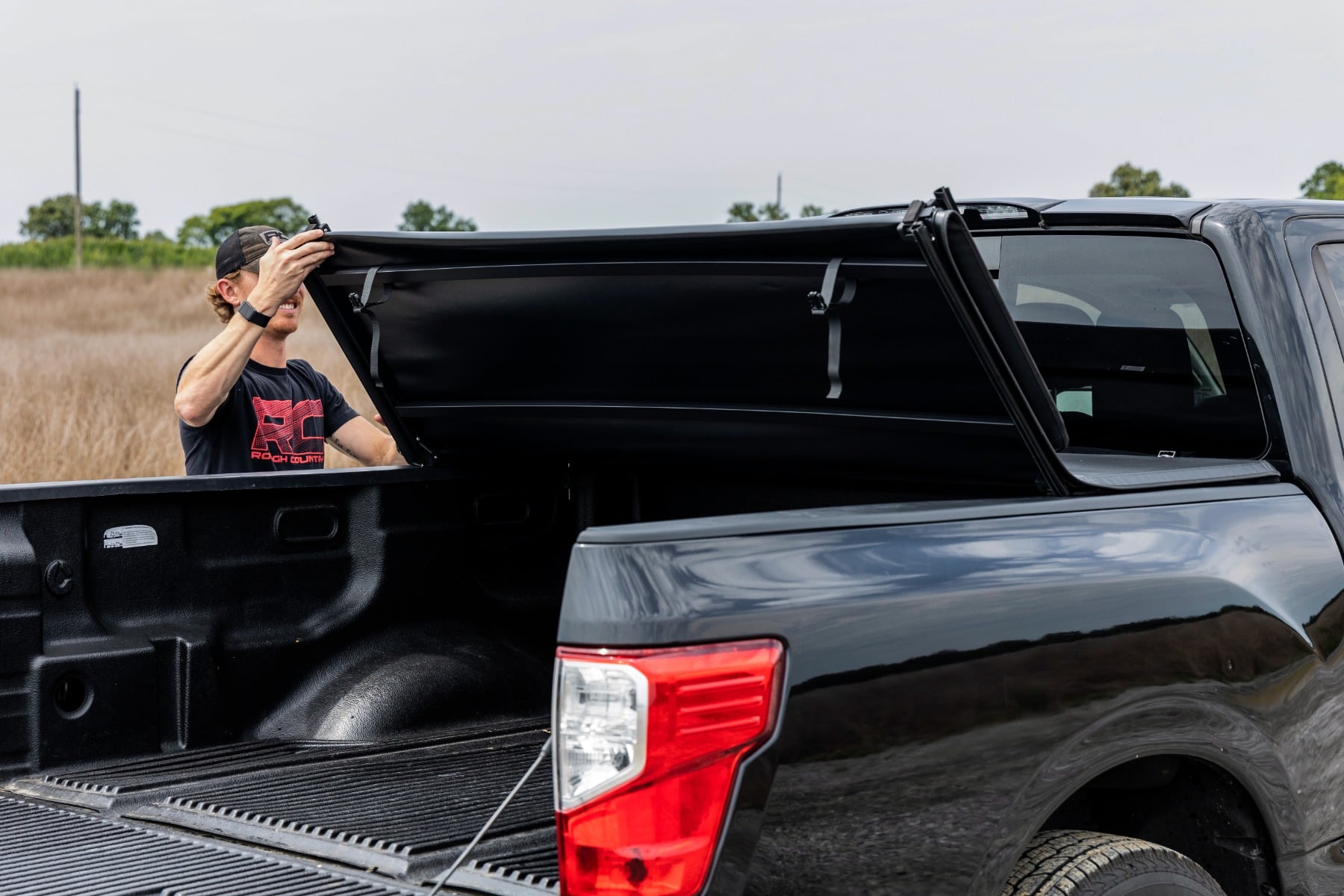 tonneau cover nissan titan 17 24 near me