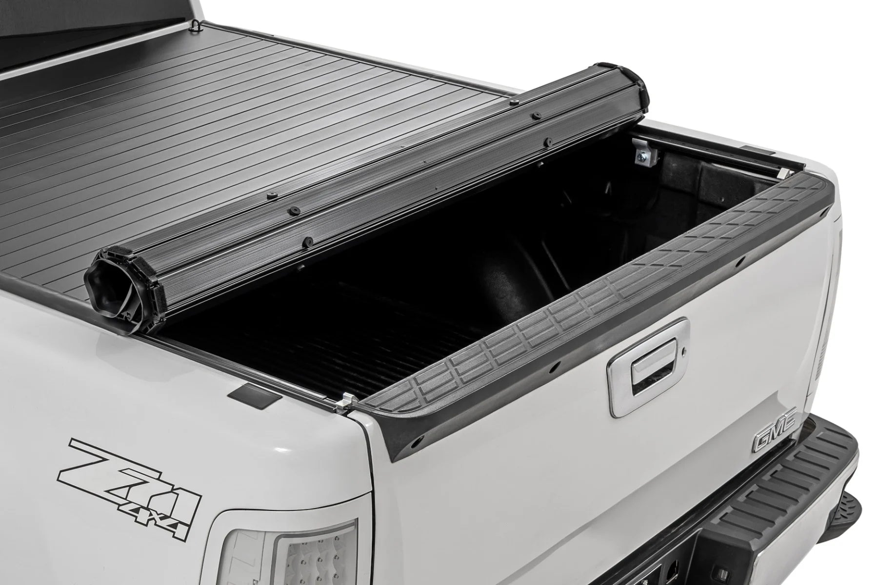 tonneau cover silverado sierra 07 13 near me