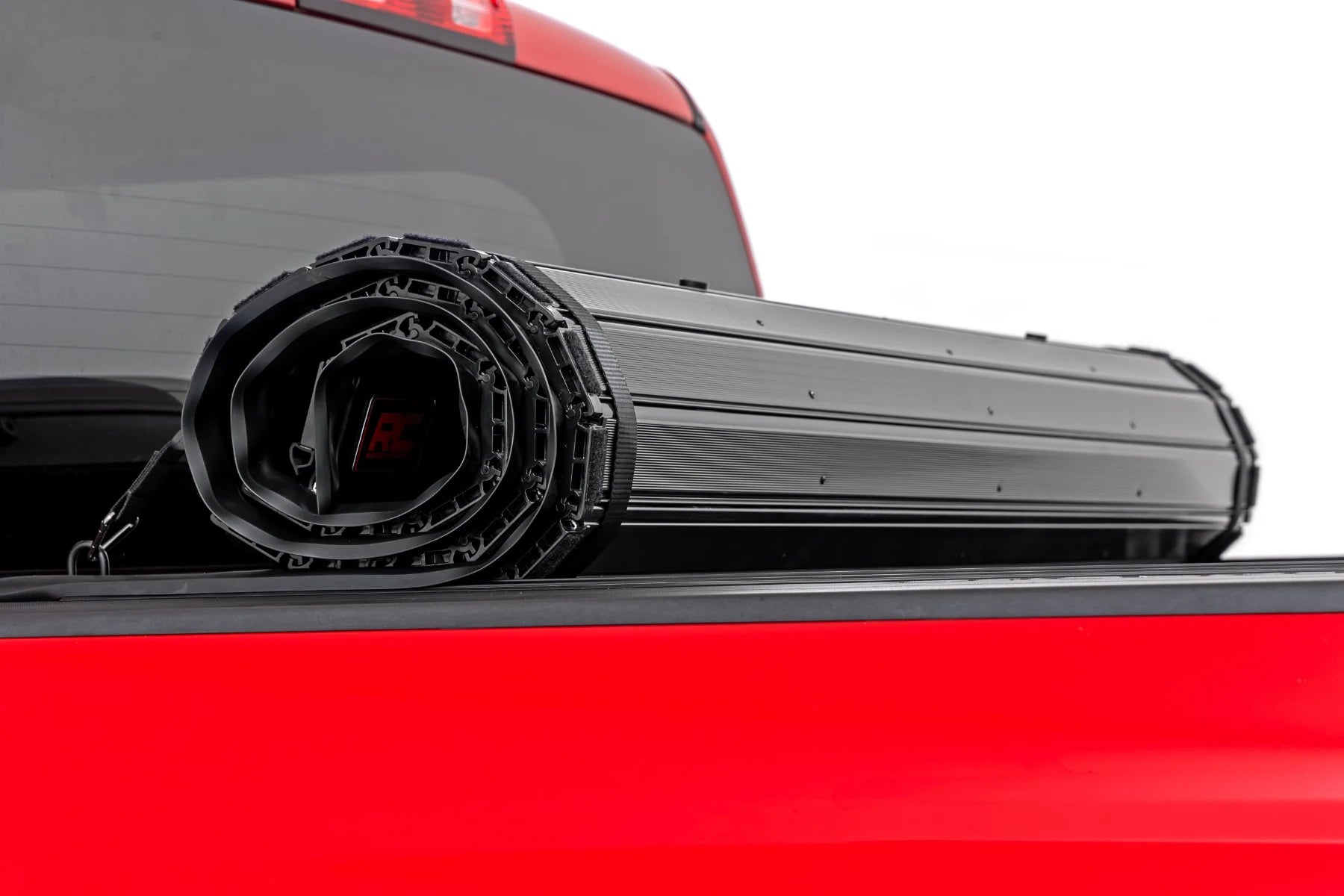 tonneau cover silverado sierra 14 18 bear de