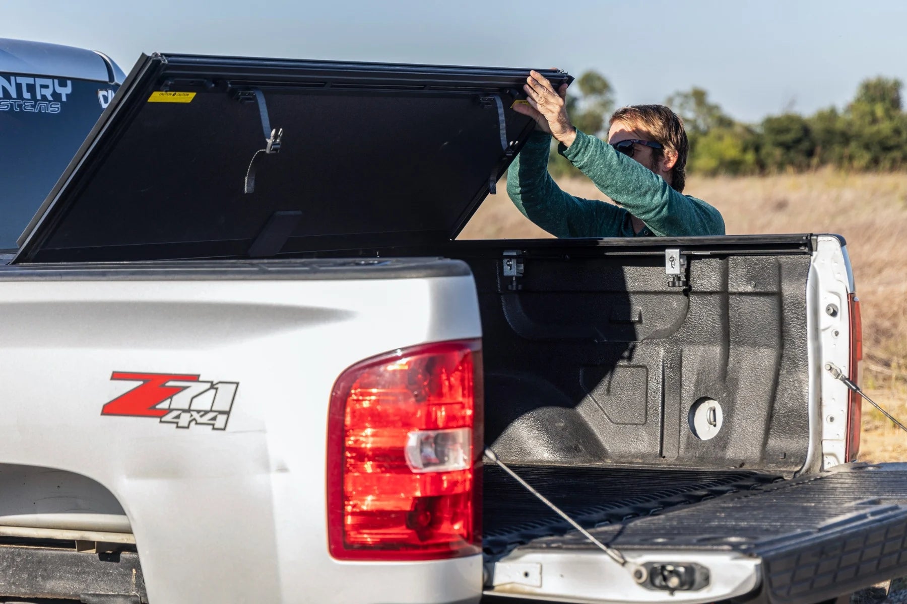 tonneau cover silverado sierra 1500 07 13 bear de
