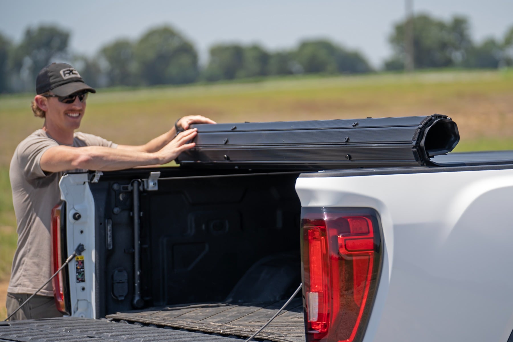 tonneau cover silverado sierra 20 26 bear de